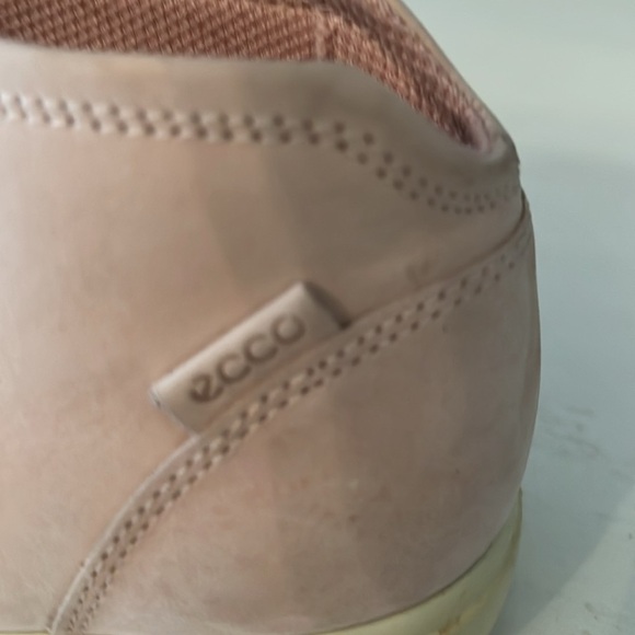 Ecco Soft Danish Rose Dust  Size Zip Nubuck Low Booties Size EU 38 US 8 - Picture 6 of 6